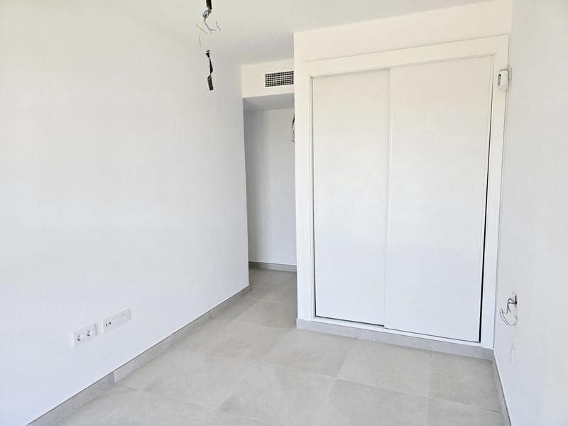 3 bedroom Apartment for rent in Mijas Costa with pool garage - € 2,000 (Ref: 9919240)