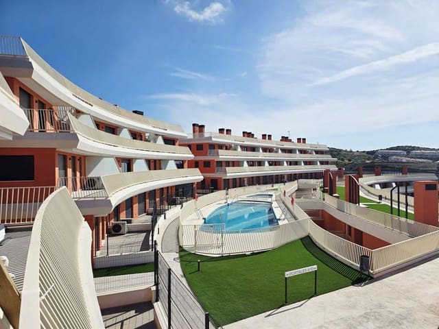 3 slaapkamer Appartement te huur in Mijas Costa, Mijas met zwembad garage - € 2.000 (Ref: 9919240)