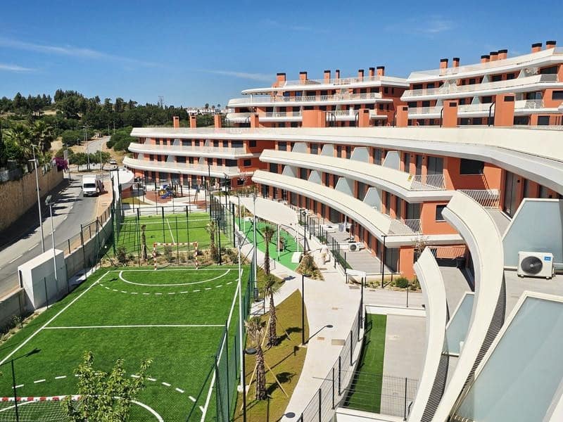 3 bedroom Apartment for rent in Mijas Costa with pool garage - € 2,000 (Ref: 9919240)