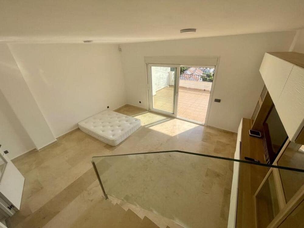 Casa de 5 habitaciones en Manilva en venta con piscina garaje - 499.000 € (Ref: 9919241)