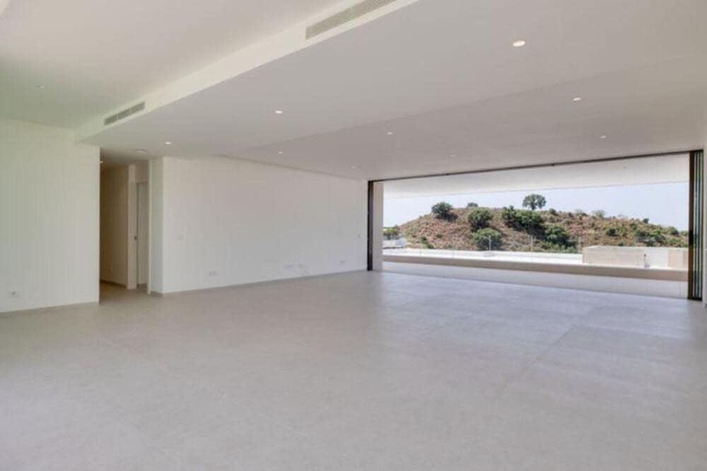 3 slaapkamer Appartement te huur in Benahavis met zwembad garage - € 5.000 (Ref: 9919244)