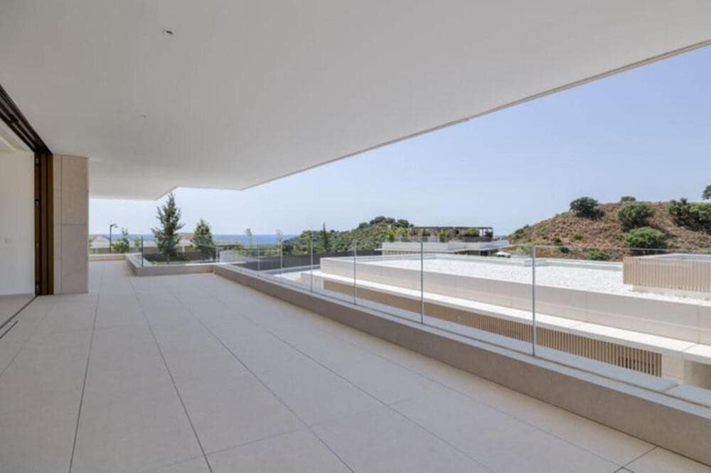 3 slaapkamer Appartement te huur in Benahavis met zwembad garage - € 5.000 (Ref: 9919244)