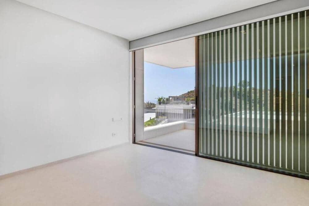 3 slaapkamer Appartement te huur in Benahavis met zwembad garage - € 5.000 (Ref: 9919244)
