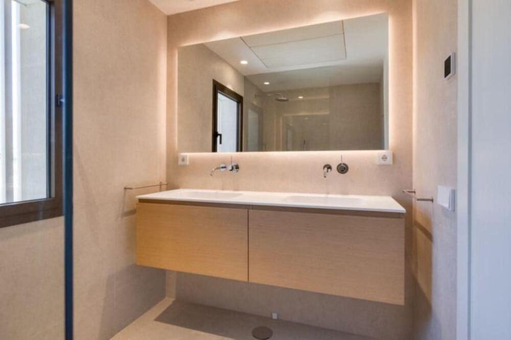 3 slaapkamer Appartement te huur in Benahavis met zwembad garage - € 5.000 (Ref: 9919244)