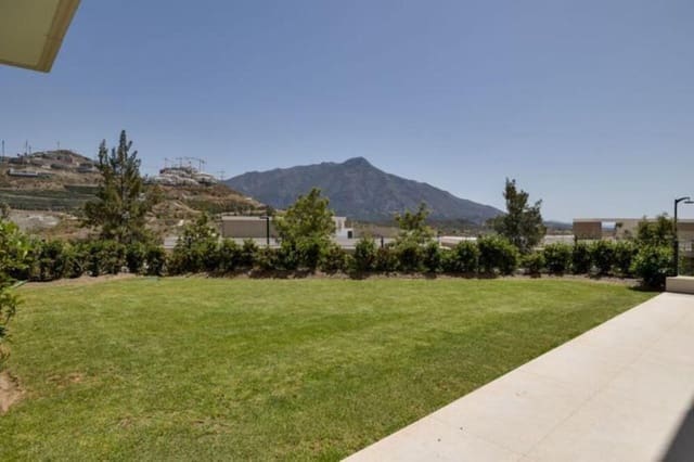 3 slaapkamer Appartement te huur in La Quinta, Benahavís met zwembad garage - € 5.000 (Ref: 9919244)