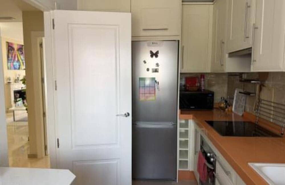 3 slaapkamer Penthouse te huur in Marbella met zwembad garage - € 3.600 (Ref: 9919245)
