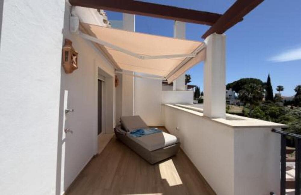 3 slaapkamer Penthouse te huur in Marbella met zwembad garage - € 3.600 (Ref: 9919245)