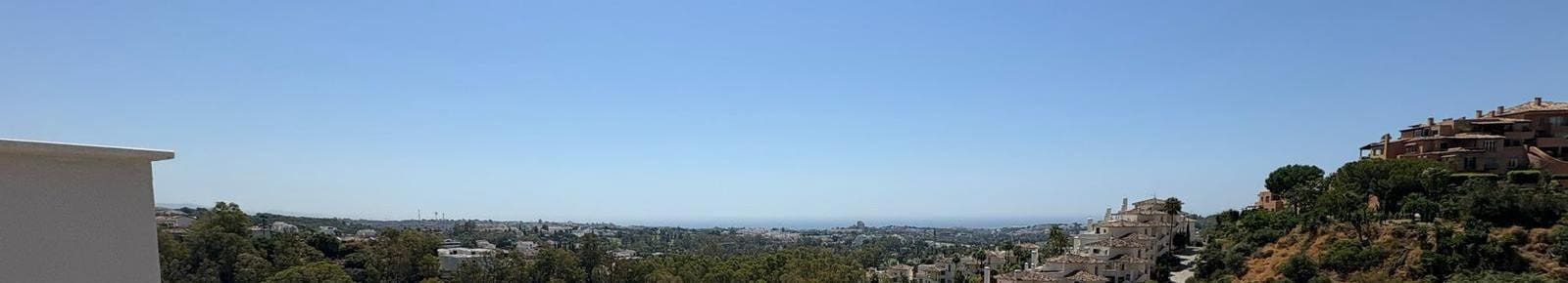 3 slaapkamer Penthouse te huur in Marbella met zwembad garage - € 4.000 (Ref: 9921617)