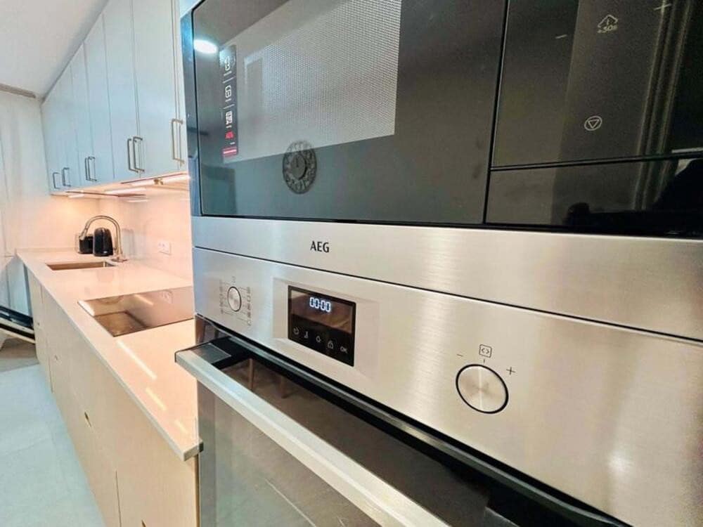 3 bedroom Apartment for rent in San Pedro de Alcantara with pool garage - € 3,600 (Ref: 9921618)