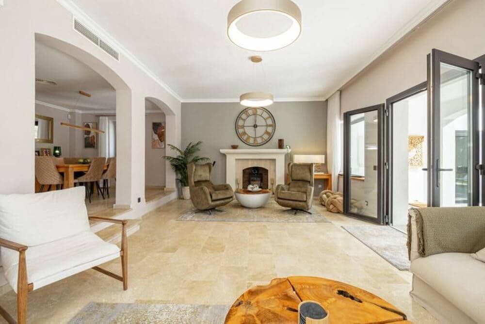 5 soveværelse Villa til salg i Benahavis med swimmingpool garage - € 1.998.000 (Ref: 9921619)