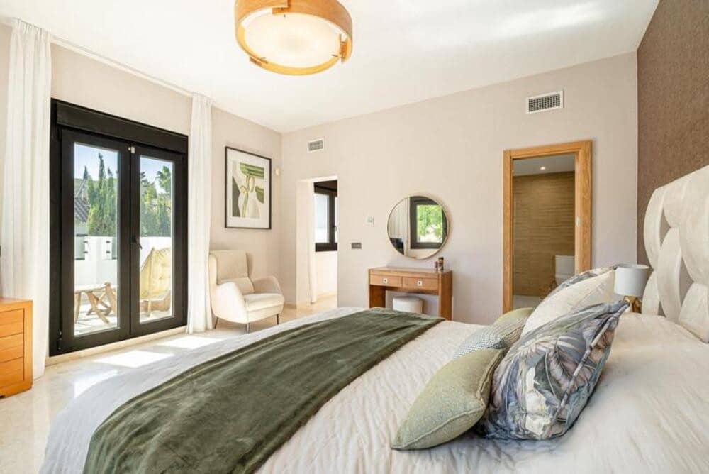 5 soveværelse Villa til salg i Benahavis med swimmingpool garage - € 1.998.000 (Ref: 9921619)