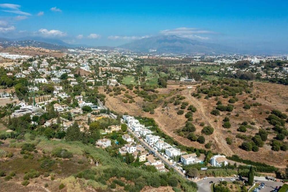 5 soveværelse Villa til salg i Benahavis med swimmingpool garage - € 1.998.000 (Ref: 9921619)