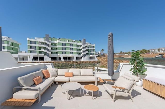 3 bedroom Penthouse for rent in La Cala de Mijas, Mijas with pool garage - € 3,500 (Ref: 9921621)