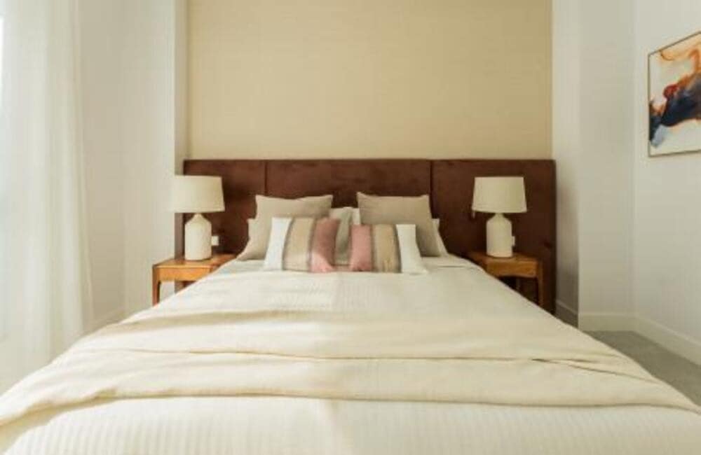 3 quarto Apartamento para arrendar em Marbella com piscina garagem - 5 000 € (Ref: 9923151)