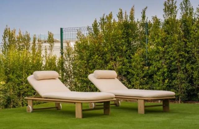 3 quarto Apartamento para arrendar em Santa Clara, Marbella com piscina garagem - 5 000 € (Ref: 9923151)
