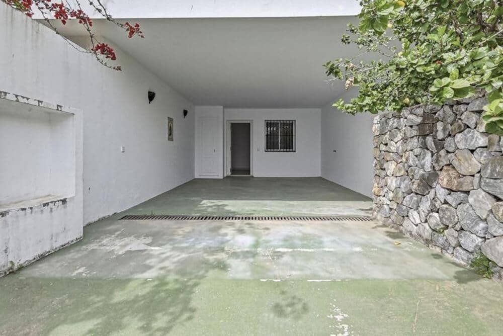 4 camera da letto Casa in vendita in Nueva Andalucia con piscina garage - 625.000 € (Rif: 9928650)