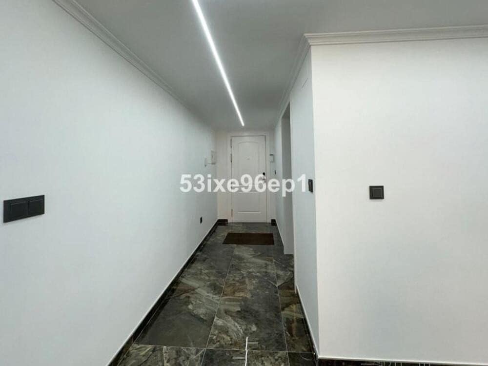 3 makuuhuone Huoneisto vuokrattavana paikassa Marbella mukana uima-altaan 
autotalli - 2 850 € (Ref: 9932715)