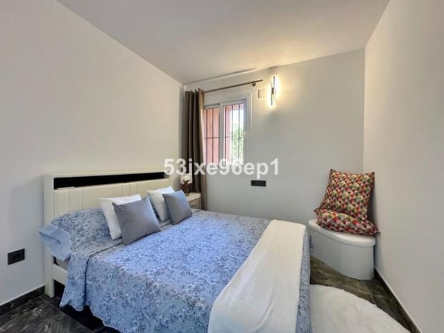 3 makuuhuone Huoneisto vuokrattavana paikassa Elviria, Marbella mukana uima-altaan 
autotalli - 2 850 € (Ref: 9932715)