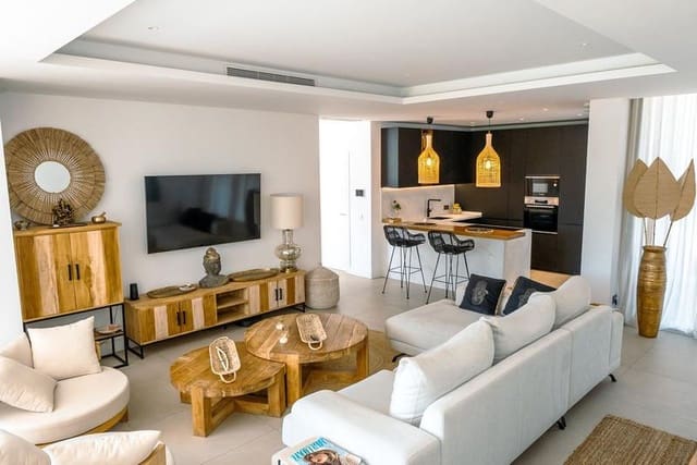 4 chambre Villa/Maison à vendre à Paraiso - Barronal, Estepona avec piscine garage - 1 850 000 € (Ref: 9932717)