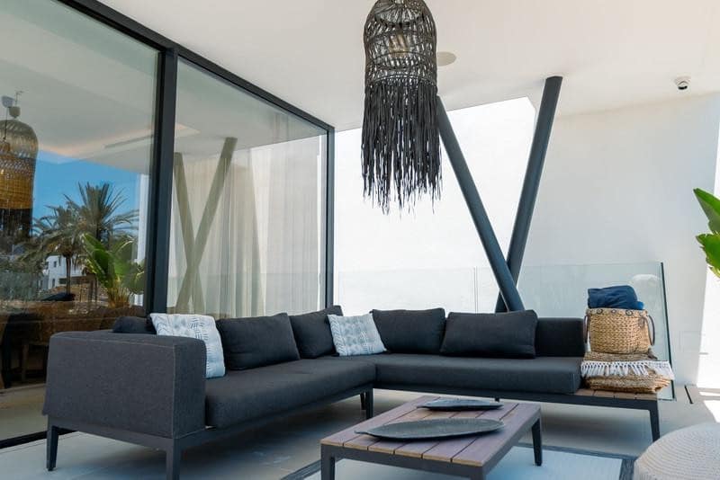 4 chambre Villa/Maison à vendre à Estepona avec piscine garage - 1 850 000 € (Ref: 9932717)
