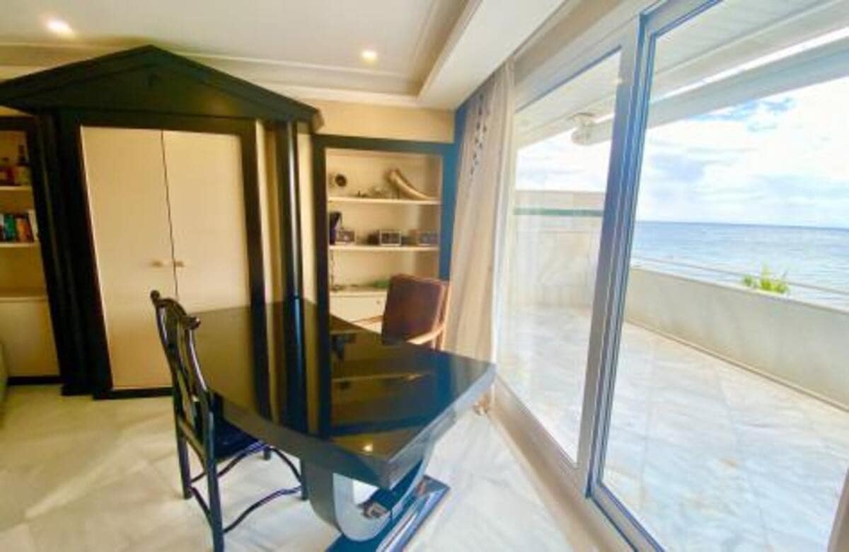 3 quarto Apartamento para arrendamento para férias em Marbella com piscina Garagem - 5 000 € (Ref: 9932719)