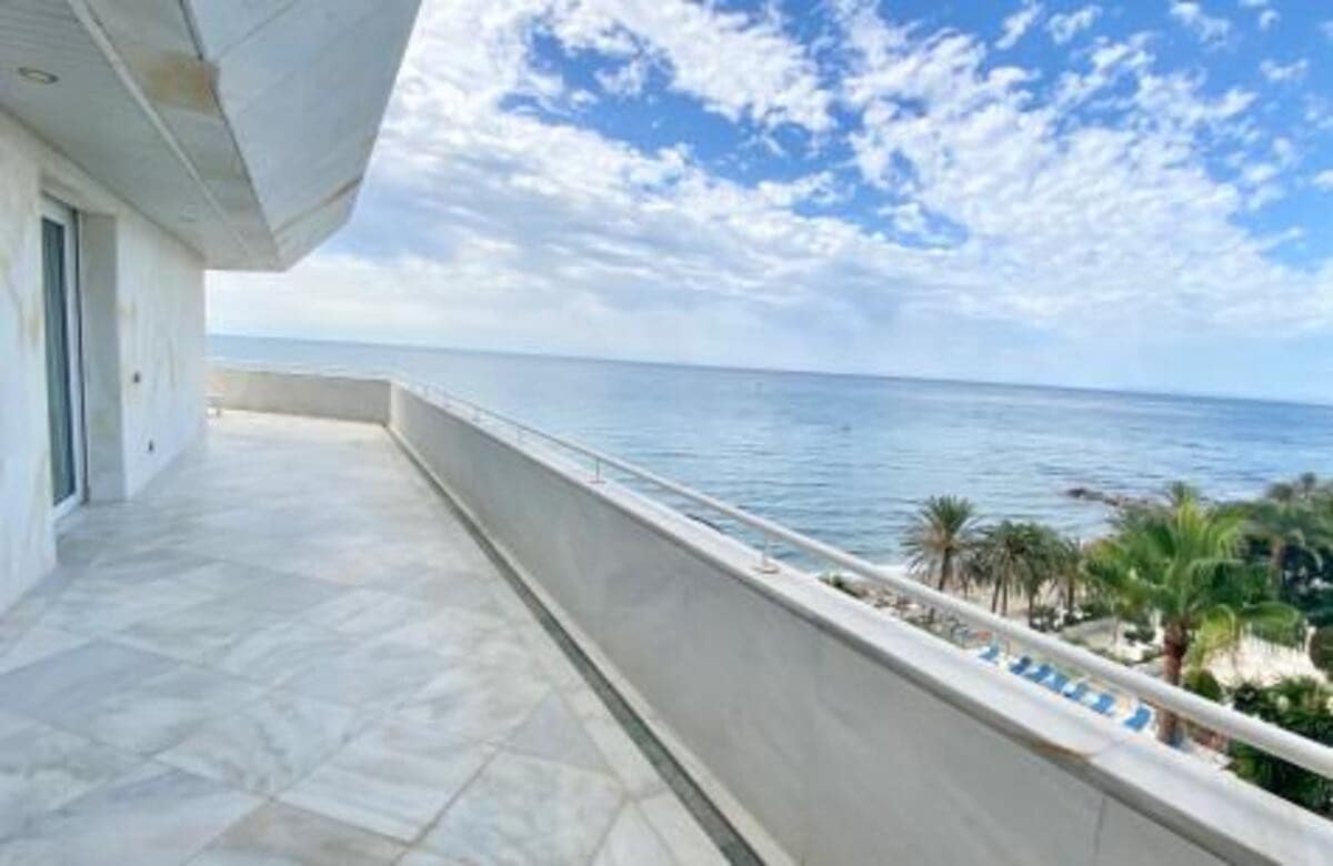 3 quarto Apartamento para arrendamento para férias em Marbella com piscina Garagem - 5 000 € (Ref: 9932719)