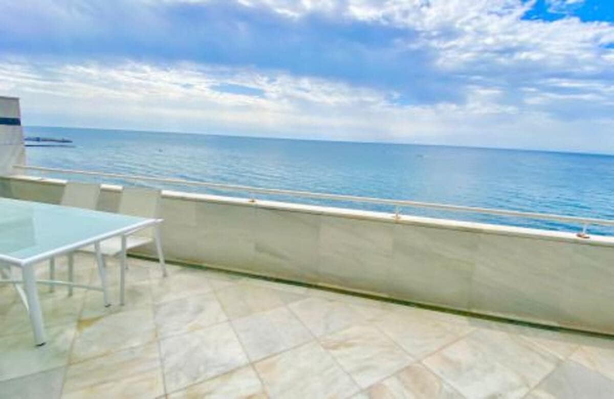 3 quarto Apartamento para arrendamento para férias em Marbella com piscina Garagem - 5 000 € (Ref: 9932719)