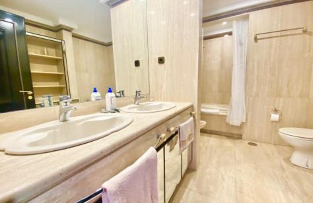 3 quarto Apartamento para arrendamento para férias em Marbella com piscina Garagem - 5 000 € (Ref: 9932719)