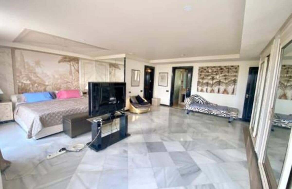 3 quarto Apartamento para arrendamento para férias em Marbella com piscina Garagem - 5 000 € (Ref: 9932719)