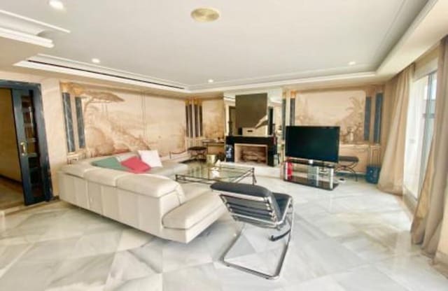 Apartamento de 3 habitaciones en Playa de Fontanilla, Marbella en alquiler vacacional con piscina garaje - 5.000 € (Ref: 9932719)