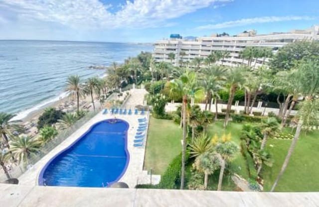 Apartamento de 3 habitaciones en Playa de Fontanilla, Marbella en alquiler vacacional con piscina garaje - 5.000 € (Ref: 9932719)