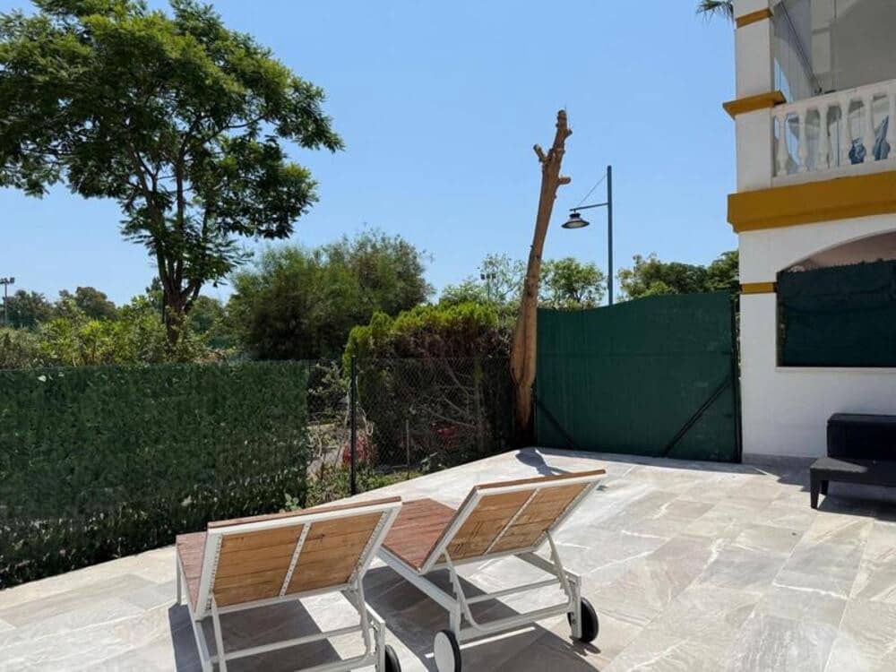 3 bedroom Apartment for rent in Nueva Andalucia with pool garage - € 2,500 (Ref: 9939286)