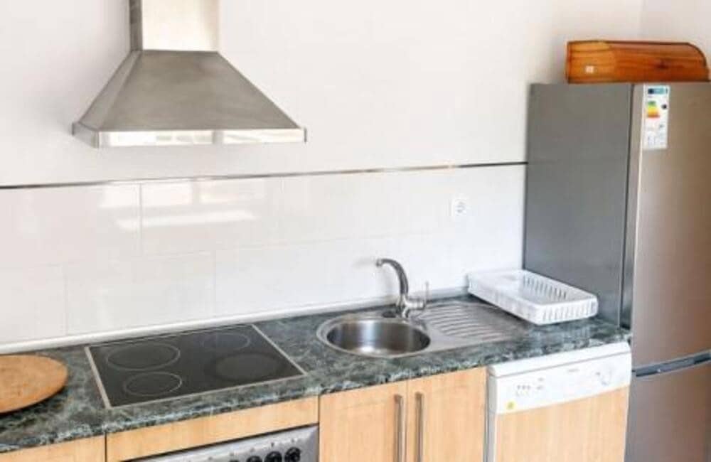 2 bedroom Apartment for rent in Marbella with pool garage - € 1,750 (Ref: 9939287)