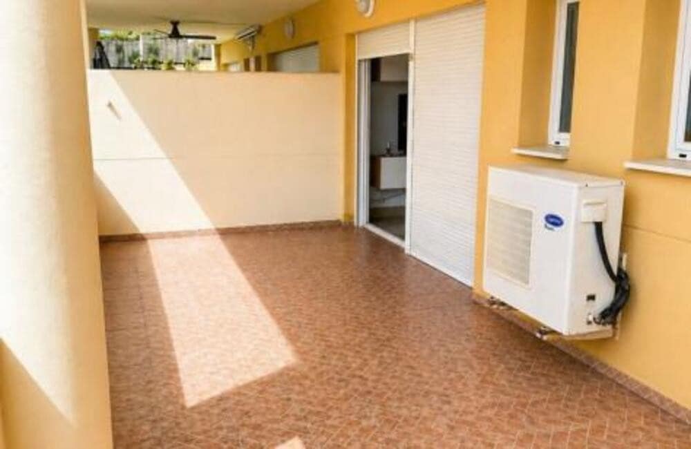 2 bedroom Apartment for rent in Marbella with pool garage - € 1,750 (Ref: 9939287)