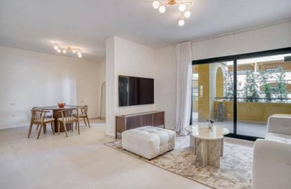 4 bedroom Apartment for rent in San Pedro de Alcantara with pool garage - € 3,500 (Ref: 9941657)