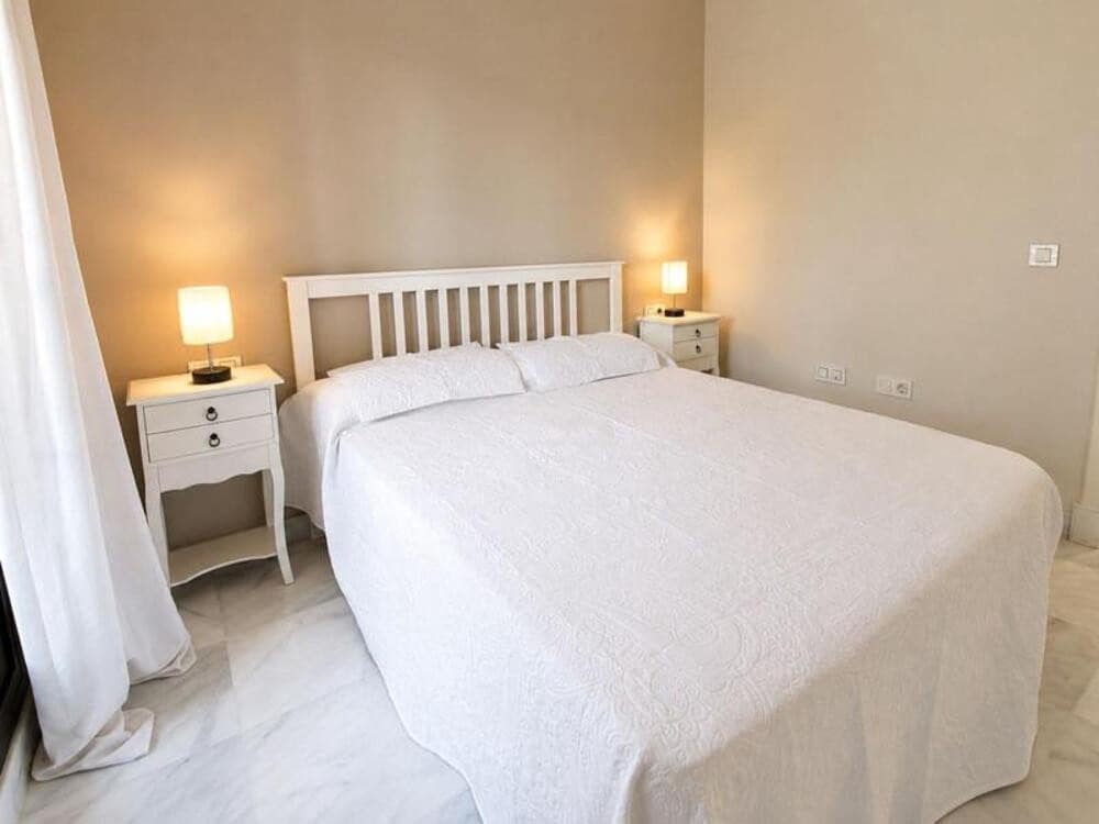 2 bedroom Apartment for rent in Atalaya-Isdabe with pool garage - € 2,400 (Ref: 9941658)