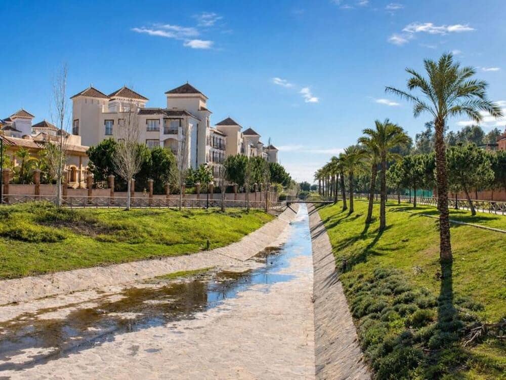 2 bedroom Apartment for rent in Atalaya-Isdabe with pool garage - € 2,400 (Ref: 9941658)