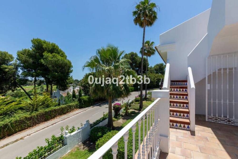 3 sovrum Hus att hyra i Marbella med pool garage - 3 500 € (Ref: 9945024)