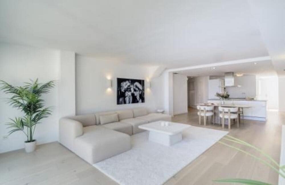 2 sypialnia Apartament na sprzedaż w Puerto Banus - 699 000 € (Ref: 9945026)