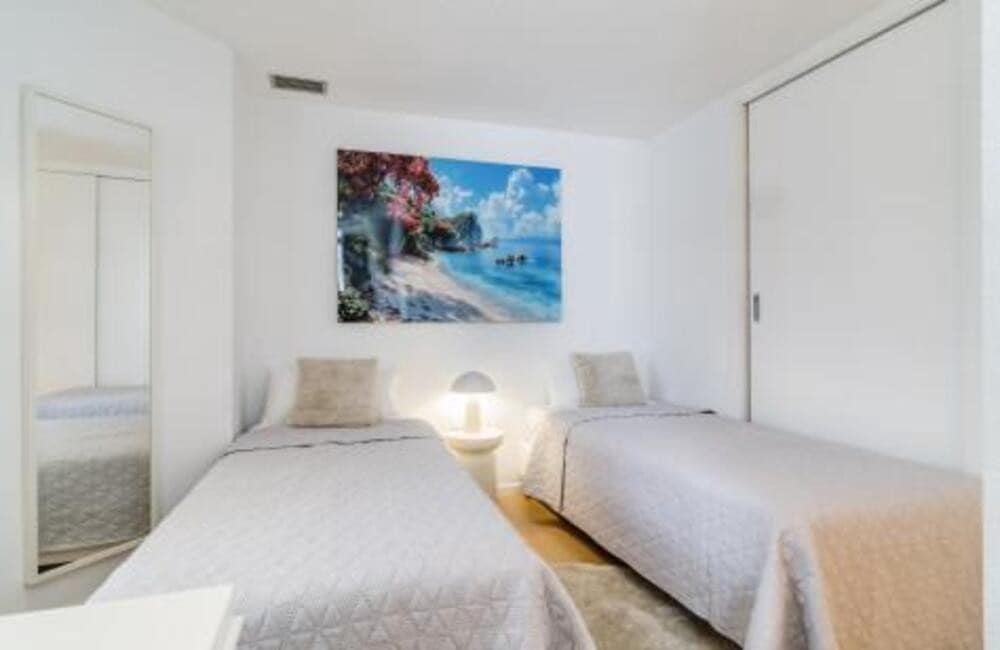 2 sypialnia Apartament na sprzedaż w Puerto Banus - 699 000 € (Ref: 9945026)