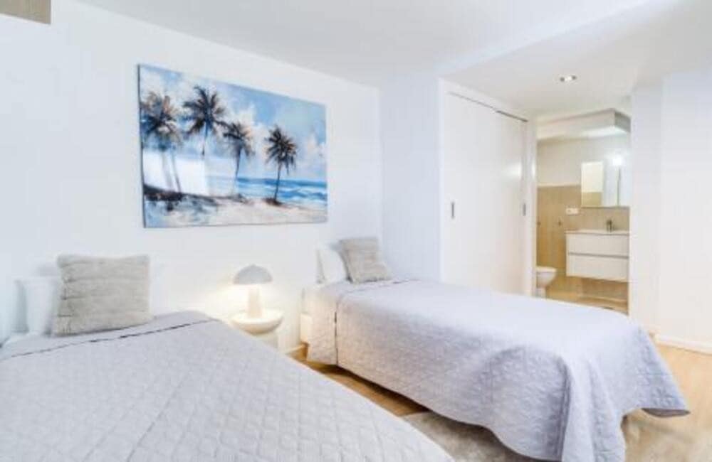2 sypialnia Apartament na sprzedaż w Puerto Banus - 699 000 € (Ref: 9945026)