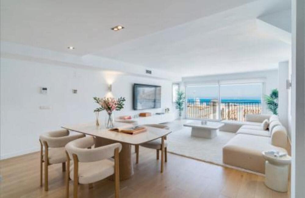 2 sypialnia Apartament na sprzedaż w Puerto Banus - 699 000 € (Ref: 9945026)