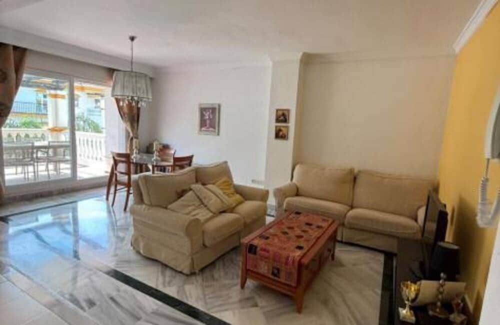 2 soveværelse Lejlighed til salg i Marbella med swimmingpool garage - € 380.000 (Ref: 9945028)