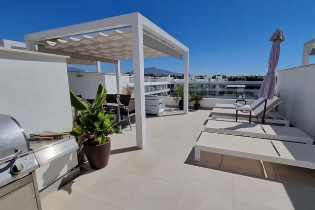2 sovrum Takvåning att hyra i Bel-Air, Estepona med pool garage - 2 800 € (Ref: 9950909)