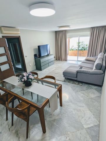 3 makuuhuone Omakotitalo vuokrattavana paikassa Nagüeles Alto, Marbella mukana 
autotalli - 3 500 € (Ref: 9953639)