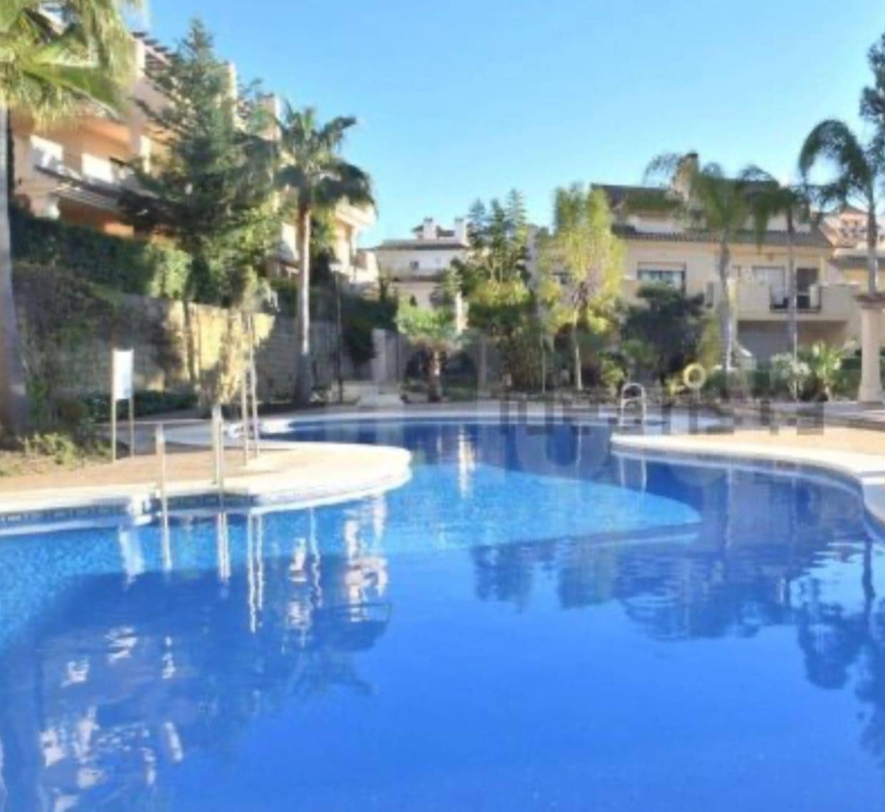 1 makuuhuone Huoneisto vuokrattavana paikassa Marbella mukana uima-altaan 
autotalli - 1 750 € (Ref: 9954668)