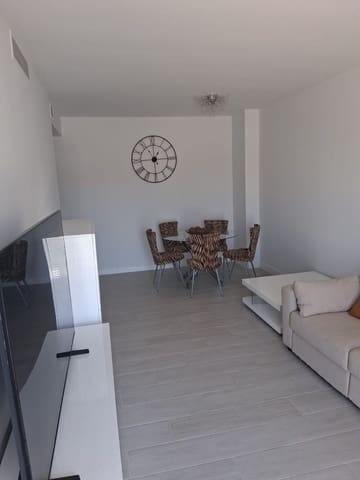 3 soverom Leilighet til leie i Zona Calvario, Estepona med garasje - € 2 200 (Ref: 9959027)
