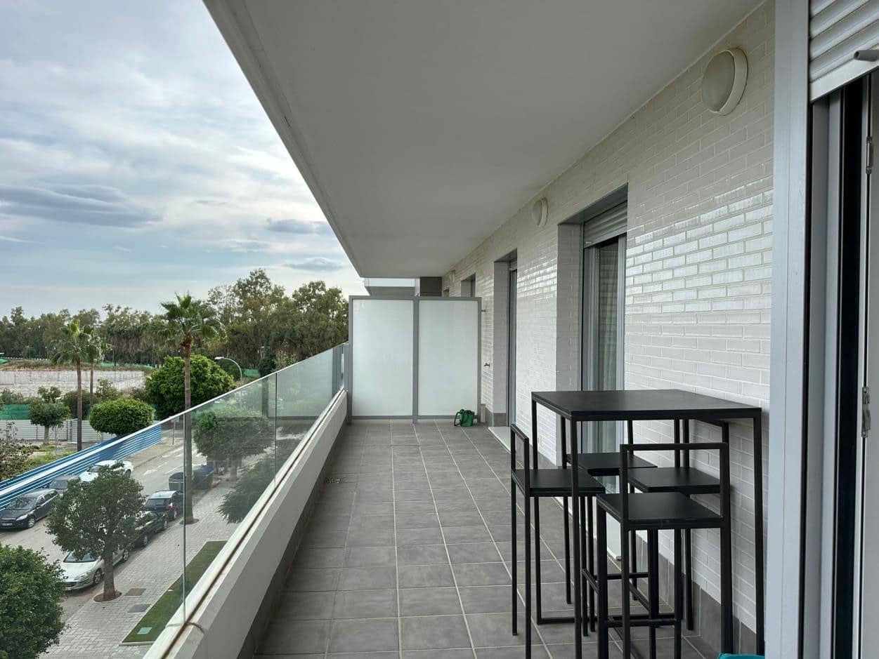 3 bedroom Apartment for rent in Marbella with pool - € 2,200 (Ref: 9959028)