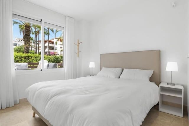 3 bedroom Apartment for rent in La Concha - Resina Golf, Estepona with pool garage - € 2,400 (Ref: 9961912)