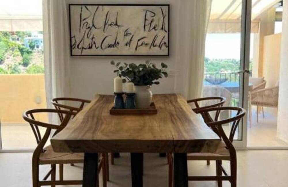 Ático de 4 habitaciones en La Quinta en alquiler con piscina garaje - 4.200 € (Ref: 9964605)